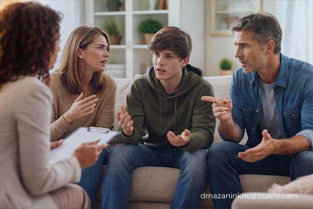 تعارض‌ والدین و نوجوانان چرا طبیعی است و چگونه می‌توان آن را مدیریت کرد؟